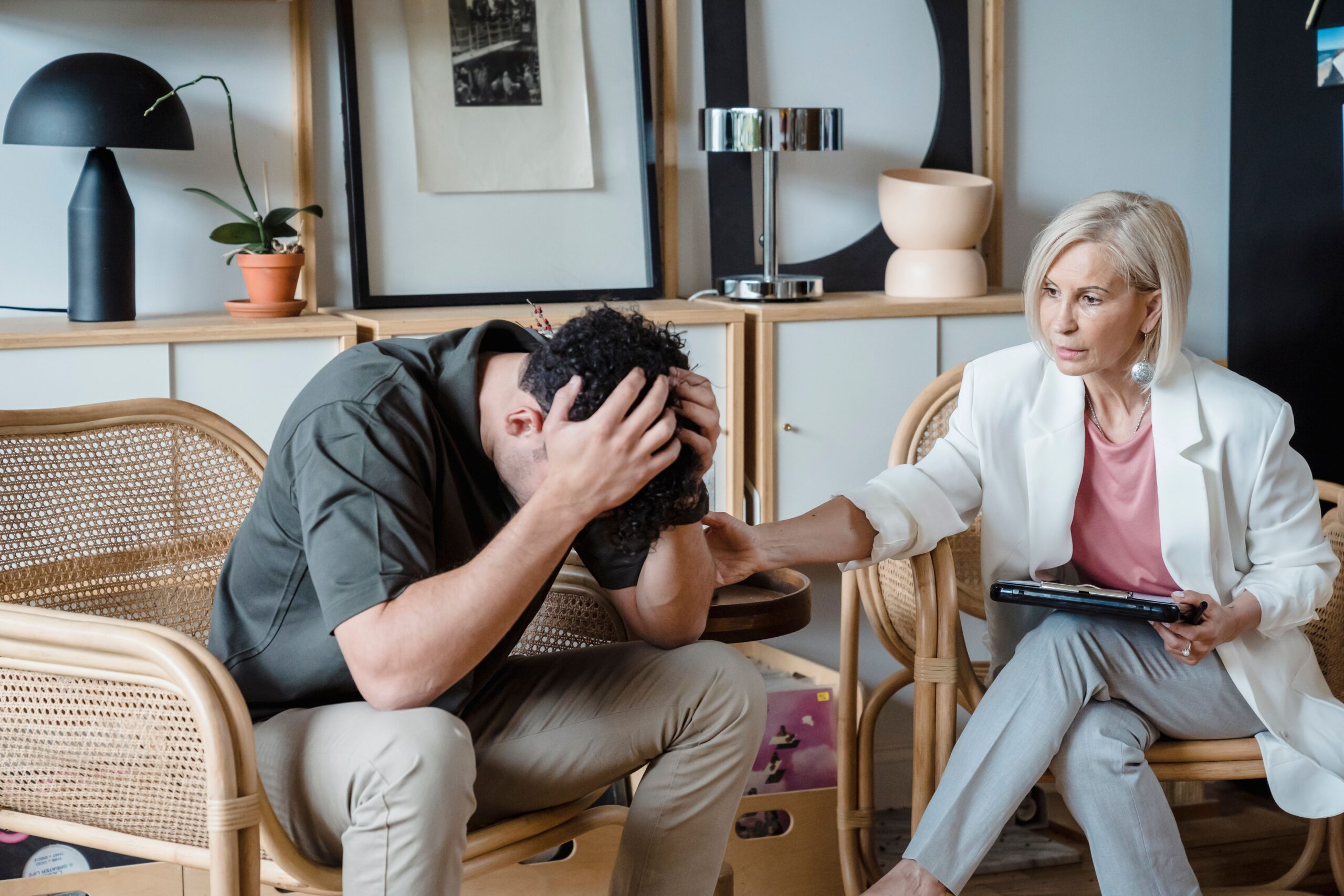 Supportive therapist in a counselling session